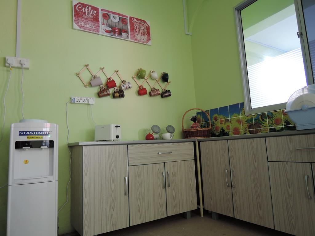 Hotel The Pillohouzzze Malacca Exterior foto